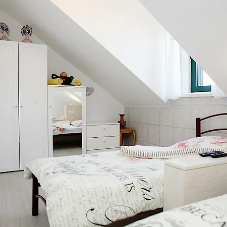 Venus Apartment Split
